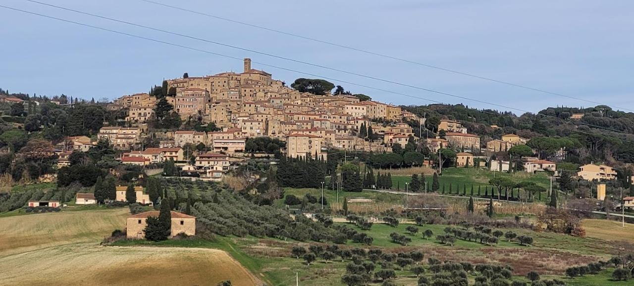 Agriturismo Il Poggio Казале-Мариттимо Экстерьер фото