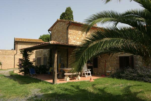 Agriturismo Il Poggio Казале-Мариттимо Экстерьер фото